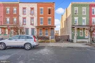 542 York St, Camden, NJ 08102 - Photo 1