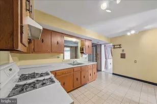 1638 Lawncrest Ln, Clementon, NJ 08021 - Photo 12