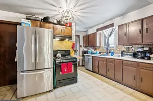 609 8th Ave, Lindenwold, NJ 08021 - Photo 12