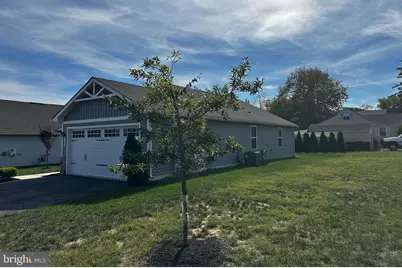 100 Senators Way, Berlin, NJ 08009 - Photo 4