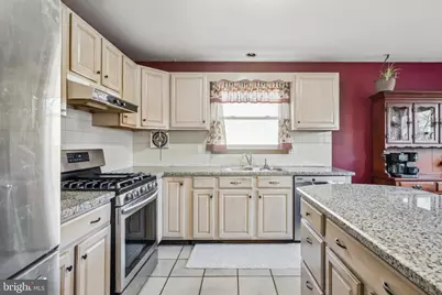 100 Garden Avenue, Gloucester Township, NJ 08012 - Photo 8