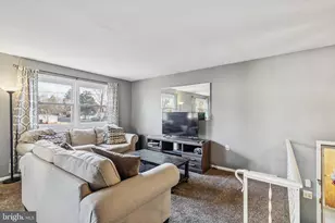 100 Garden Ave, Gloucester Township, NJ 08012 - Photo 8