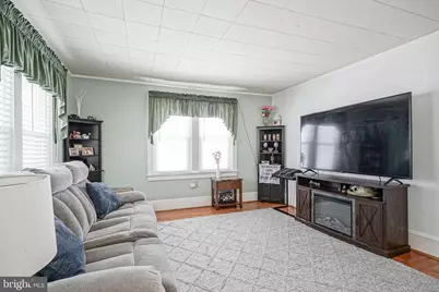 200 Lake Avenue, Gloucester Township, NJ 08029 - Photo 6