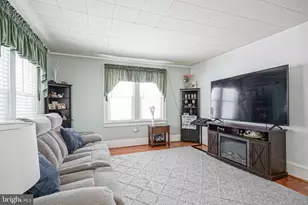 200 Lake Ave, Gloucester Township, NJ 08029 - Photo 6