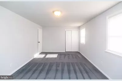 217 W Maple Avenue, Lindenwold, NJ 08021 - Photo 16