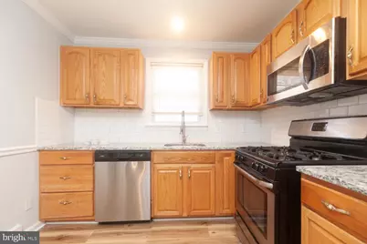 217 W Maple Avenue, Lindenwold, NJ 08021 - Photo 10