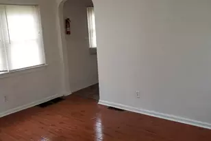 36 Jefferson Ave, Mount Ephraim, NJ 08059 - Photo 4