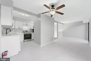 111 Presidential Dr, Sicklerville, NJ 08081 - Photo 10