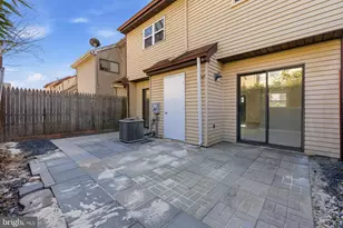 111 Presidential Dr, Sicklerville, NJ 08081 - Photo 20