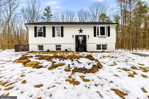 22 Debras Ln, Sicklerville, NJ 08081 - Photo 1