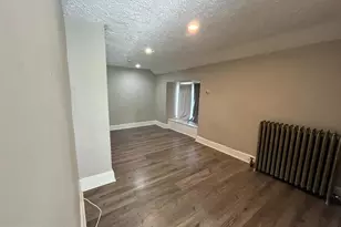 14 Tansboro Rd, Berlin, NJ 08009 - Photo 2