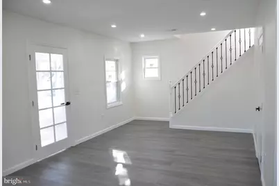 301 Laurel Avenue, Woodlynne, NJ 08107 - Photo 6