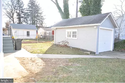 301 Laurel Avenue, Woodlynne, NJ 08107 - Photo 30