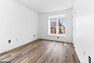 576 Washington St, Camden, NJ 08103 - Photo 12