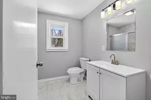 5 Charles Ave, Gloucester Township, NJ 08012 - Photo 12