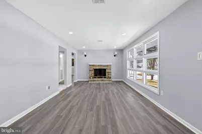 5 Charles Avenue, Gloucester Township, NJ 08012 - Photo 4