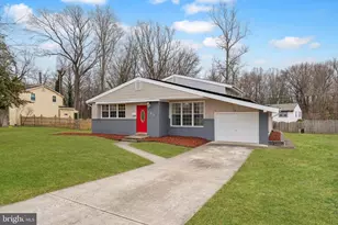 105 Country Club Pl, Cherry Hill, NJ 08003 - Photo 2