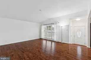 105 Country Club Pl, Cherry Hill, NJ 08003 - Photo 8