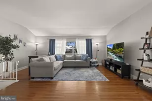 402 Bruce Rd, Cherry Hill, NJ 08034 - Photo 8