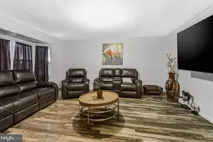 28 Forest Hill Dr, Cherry Hill, NJ 08003 - Photo 10