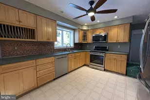 9 Hillside Rd, Stratford, NJ 08084 - Photo 2