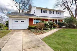 412 Fireside Ln, Cherry Hill, NJ 08003 - Photo 1
