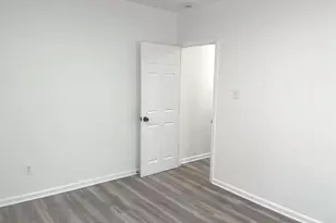 933 Lansdowne Ave, Camden, NJ 08104 - Photo 32