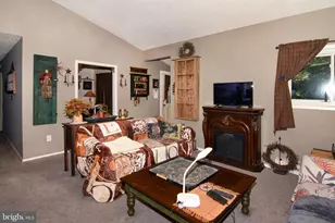 15 Dover Dr, Lindenwold, NJ 08021 - Photo 4