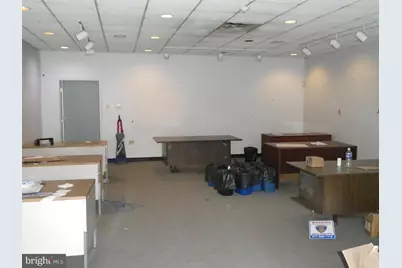 127 Haddon Avenue, Berlin, NJ 08091 - Photo 6