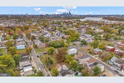 2811 Garfield St, Camden, NJ 08105 - Photo 2