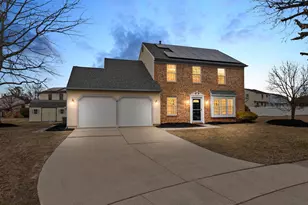 4 Bedford Ct, Sicklerville, NJ 08081 - Photo 1