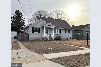 606 N Brown Street, Gloucester City, NJ 08030 - Photo 2