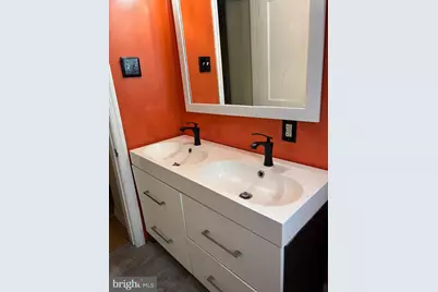 606 N Brown Street, Gloucester City, NJ 08030 - Photo 12