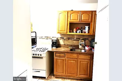 914 Point Street, Camden, NJ 08102 - Photo 4