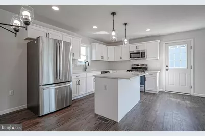 5 Myrtle Ave, Gloucester City, NJ 08030 - Photo 14