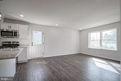 5 Myrtle Ave, Gloucester City, NJ 08030 - Photo 10