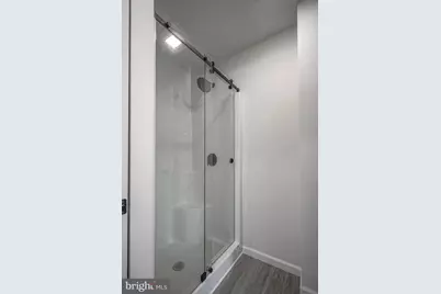 5 Myrtle Ave, Gloucester City, NJ 08030 - Photo 8