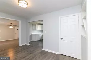 516 W Brooke Ave, Magnolia, NJ 08049 - Photo 6