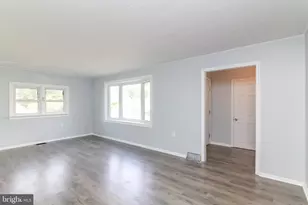 516 W Brooke Ave, Magnolia, NJ 08049 - Photo 4