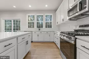 56 Lafayette Ave, Voorhees, NJ 08043 - Photo 14