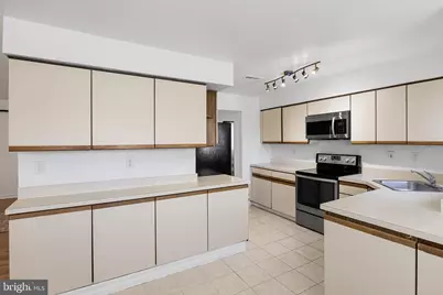 828 Chanticleer, Cherry Hill, NJ 08003 - Photo 8