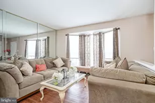 121 Europa Blvd, Cherry Hill, NJ 08003 - Photo 4