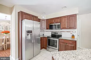 121 Europa Blvd, Cherry Hill, NJ 08003 - Photo 8