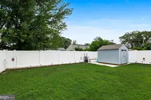 409 10th Ave, Lindenwold, NJ 08021 - Photo 18