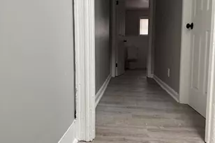 13 N 21st St, Camden, NJ 08105 - Photo 12