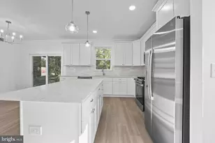 492 Ellis Ave, Lawnside, NJ 08045 - Photo 10