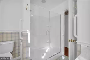 24 Constitution Blvd, Berlin, NJ 08009 - Photo 18