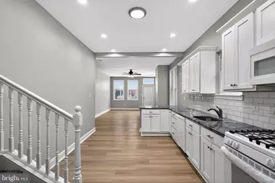 325 Monmouth Street, Gloucester City, NJ 08030 - Photo 8