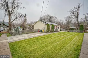 2 Hazel Ln, Pine Hill, NJ 08021 - Photo 2