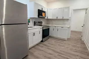 907 Douglass St, Camden, NJ 08103 - Photo 2